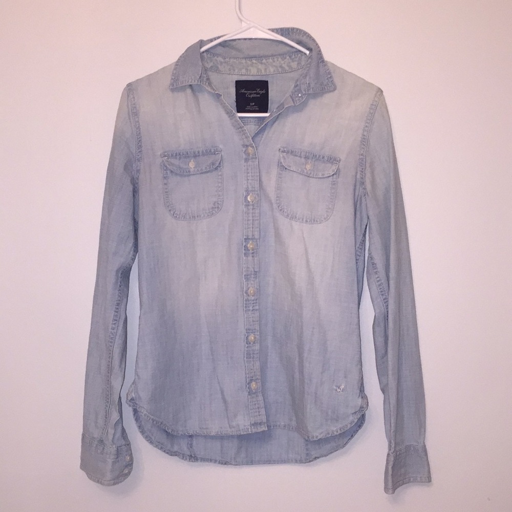 American Eagle Women Denim Button Down